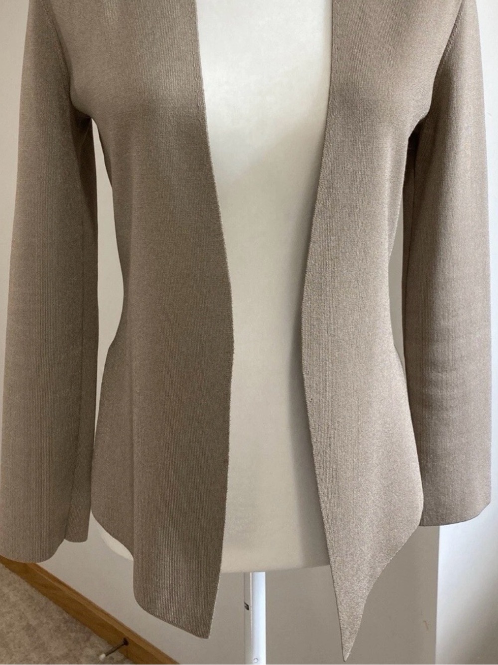 MM.LaFleur Taupe Pearl Jardigan | Open Front Knit Blazer Cardigan | Size Small - Picture 2 of 15